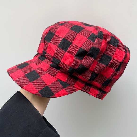 marcus adler Accessories - Red Plaid Paperboy Hat
